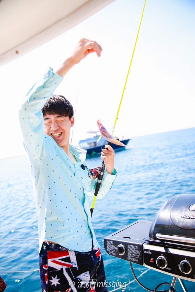 初夏の冲绳——玻璃教堂里的梦之婚礼