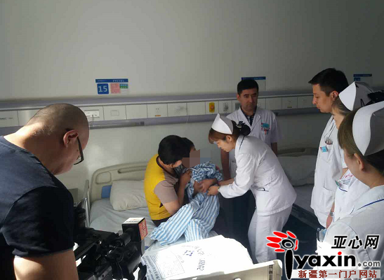 新疆医科大二附院再次为吉国脑瘫患者进行手术