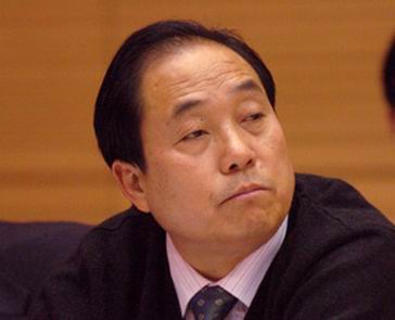 夏让欣董事长简历_鸿星尔克董事长(2)