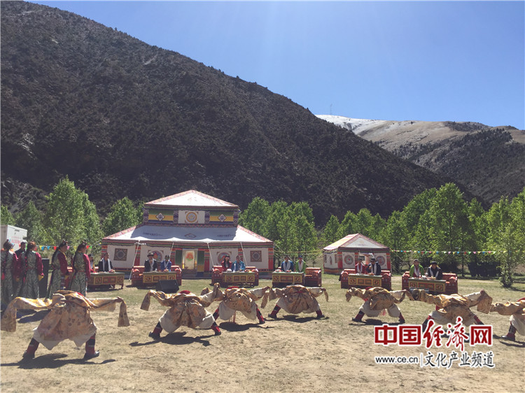 当围棋遇到藏棋:世界冠军与藏棋传承人对弈 市