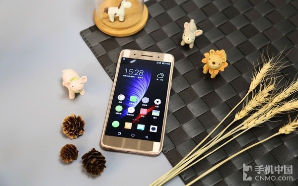 质量比较好的手机推荐 6MiR-fyfuzny3691559.jpg