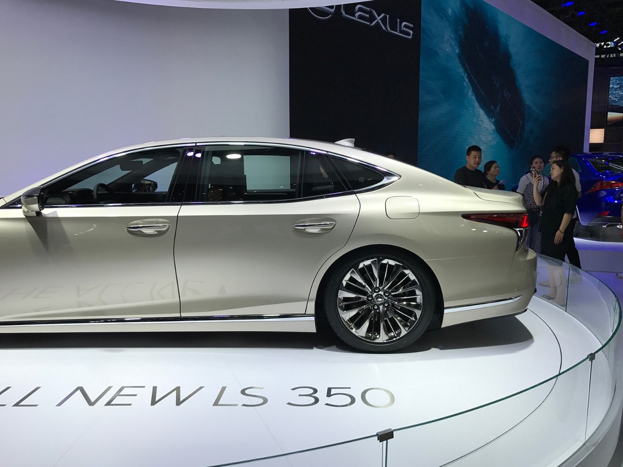 雷克萨斯车展上憋出的大招,算惊艳吗?