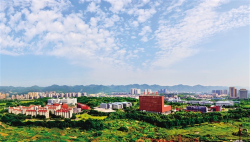 重庆大学城现在人口有多少_美国现在有多少人口