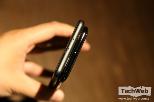 谁是年度旗舰屠夫?努比亚Z17对比小米6手机评