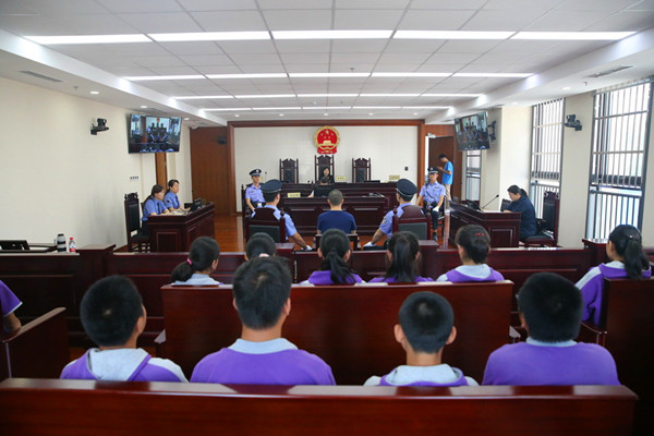海淀法院首次为中学生开设 法官职业体验课 |法