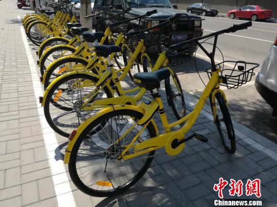 北京市通州区将试行共享自行车“电子围栏”,首批296个将于本月底前投入使用。 曾鼐 摄