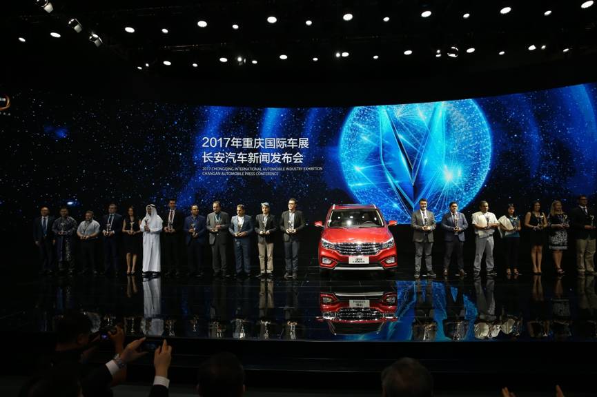 高颜值+大智慧 长安凌轩如何做到内外兼修?