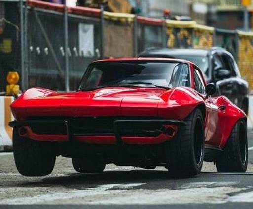 郭富城豪车再牛，在他车库面前也得低头，一年买车以亿计算