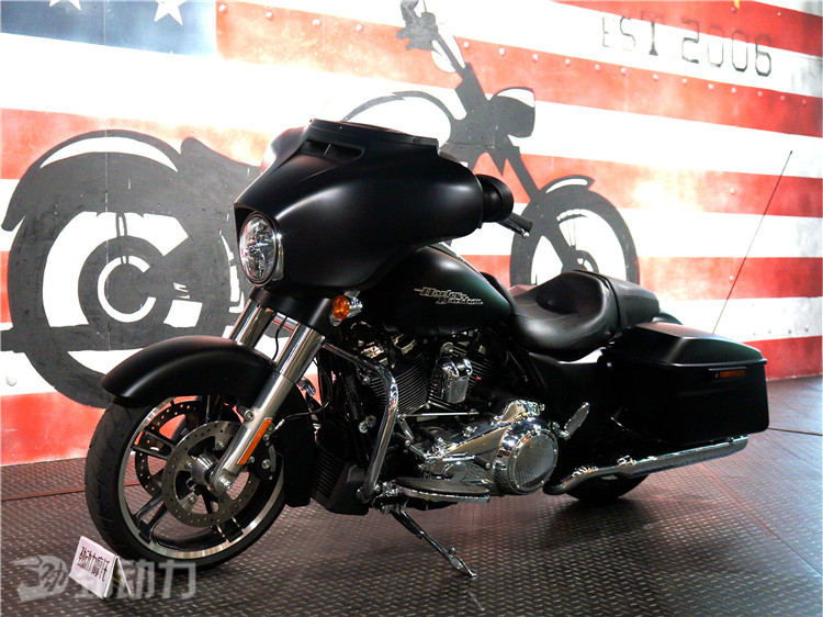 天热懒得动 足不出户看豪车可以不?