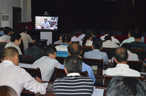 丰都县龙河镇:围绕三率一度 全力备战迎国考