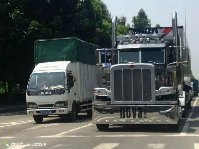 公路巨无霸,这车上路,谁敢别车?霸气大气豪气