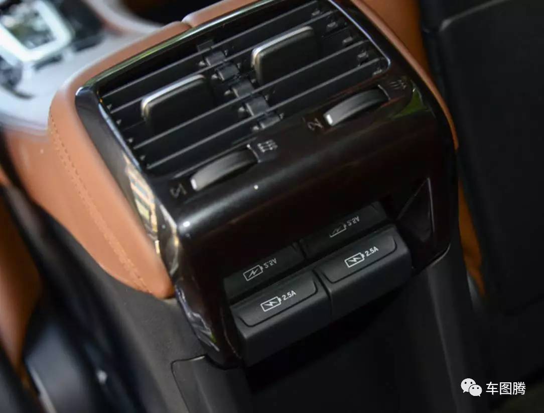 时尚动感,好玩好开!这台豪华车是如何俘获我的芳心?