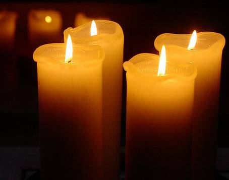 1人水池晕倒8人出手相救  最终9人均不幸身亡（组图） - 4