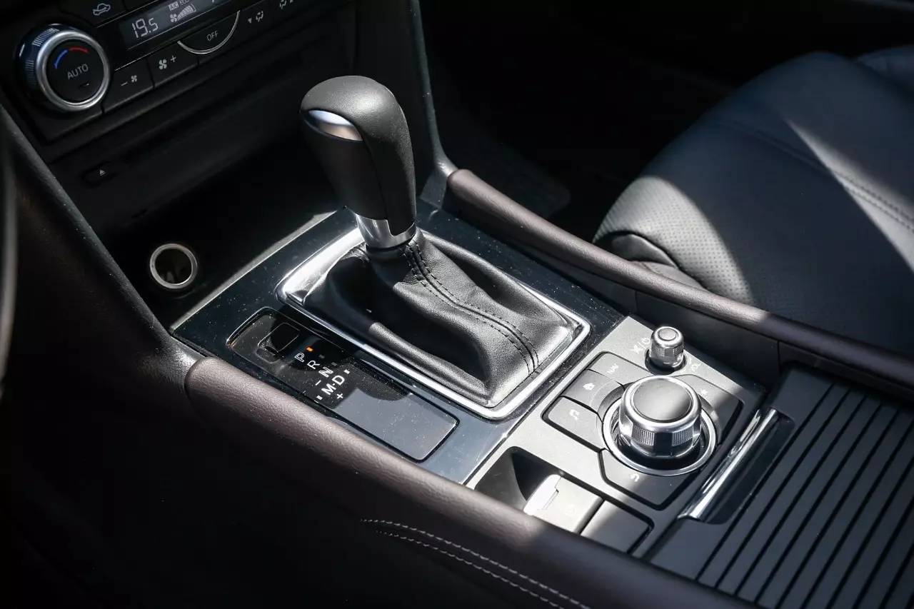 15万的“法拉利”,男生爱开、女生爱看!