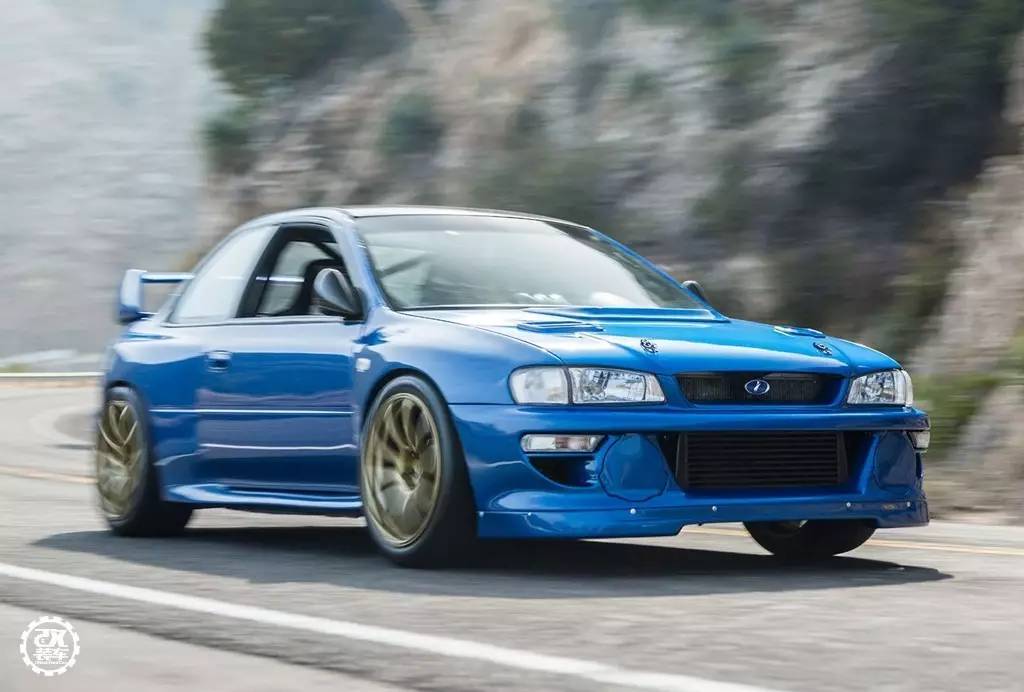 让人魂牵梦绕的8款经典车,爆改后不是街头霸王就是社会大佬!