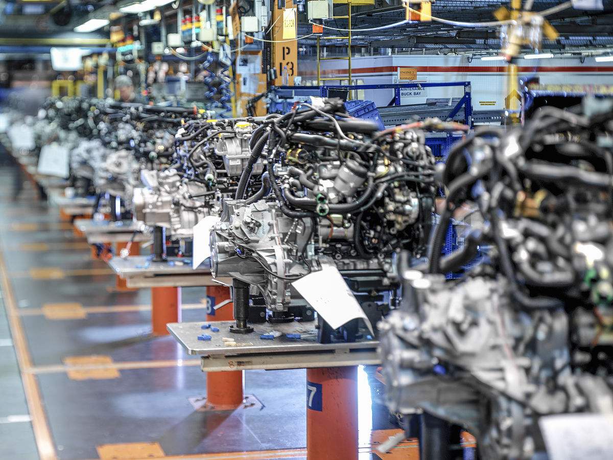 发改委:将不再核准新建独立法人传统燃油汽车