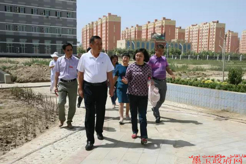墨玉县委书记张冠军到芒来乡,人民医院新院区调研