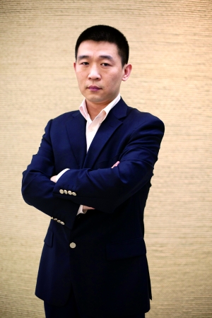 轻舟装饰老总_沈阳点石装饰老总图片(3)