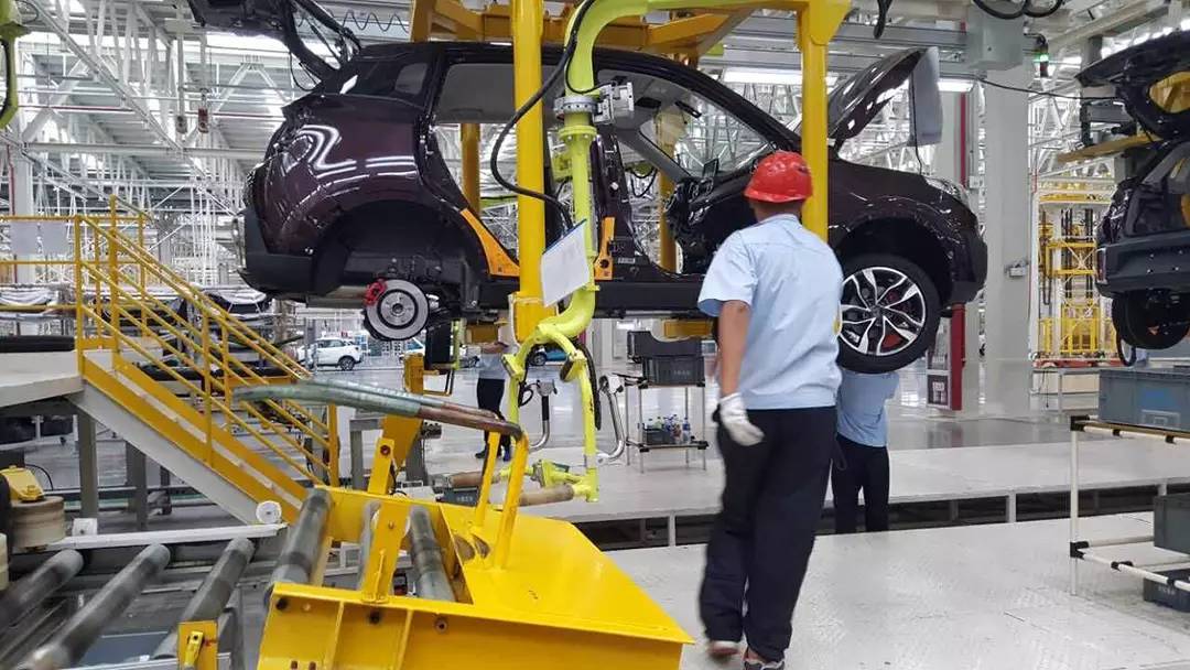 这些有军工基础的SUV质量杠杠的!