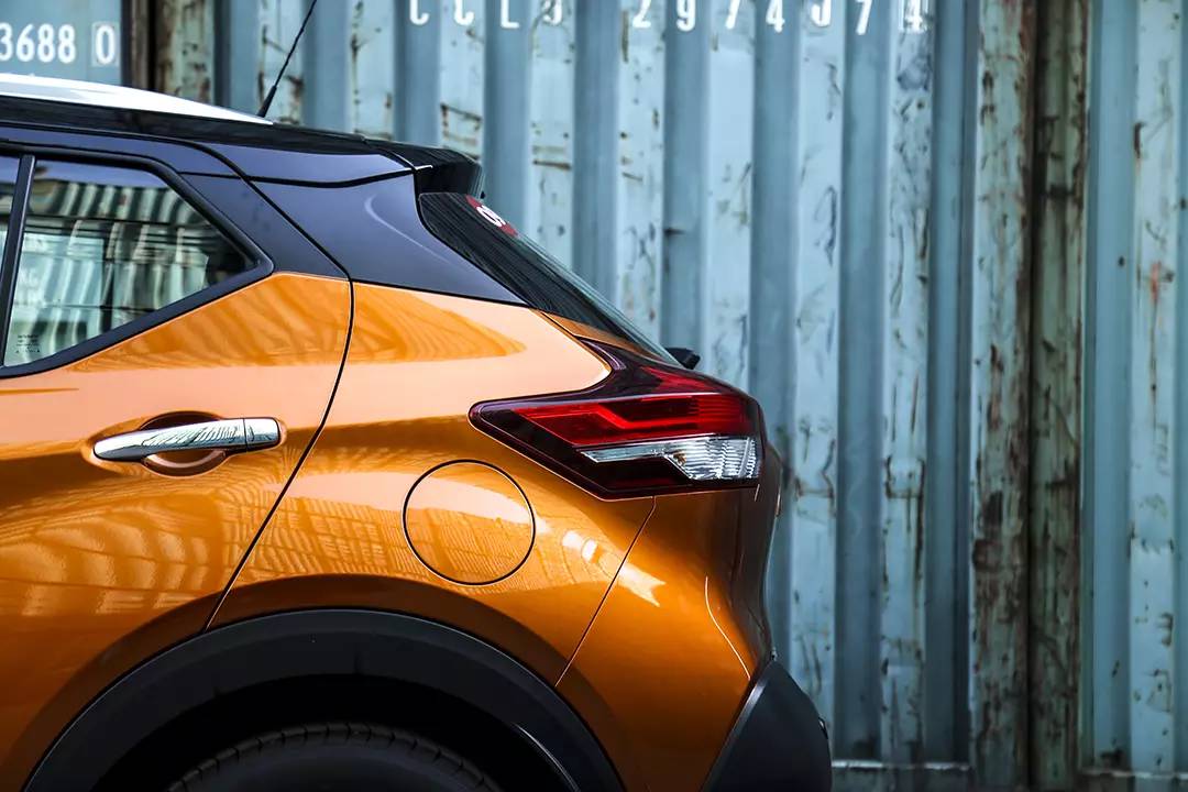 这辆新款SUV百公里油耗能开出3.2升!连本田丰田都服了...