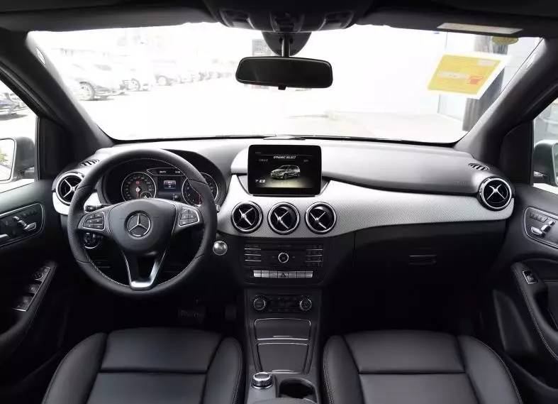 吉利刚出一年的车型就改款?奔驰多款新车上市!