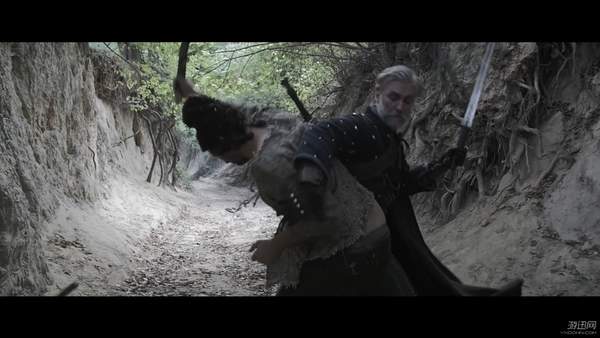 波兰人自制《巫师》电影 杰洛特基友兰伯特艳遇之旅