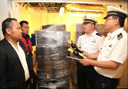 进口物资直供邮轮 青岛海关打通最后一公里(图