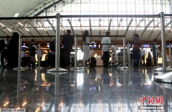 分析指出,受断交国禁飞令影响,从沙特首都利雅得出发的旅客恐无法经多哈前往曼谷,从迪拜出发的旅客也不能取道多哈到伦敦。