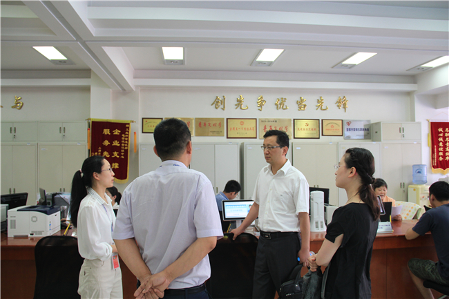 国务院审改办赴工业和信息化部实地测评行政许