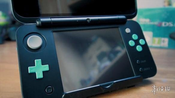 任天堂新2DSXL开箱&尺寸对比 长度与switch