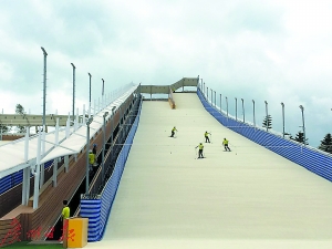 华南最大的旱雪基地落户佛山 将于7月开放|基地