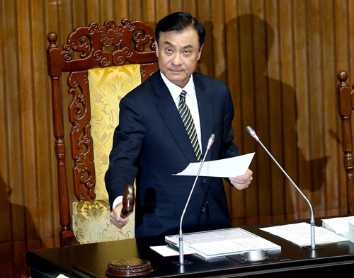 民进党籍“立法院长”苏嘉全主持议事。（台媒资料图）