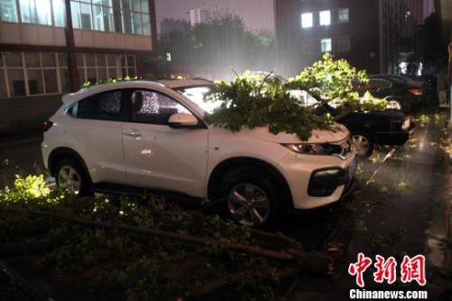 京津冀迎今年最强降雨四大“预警”齐发