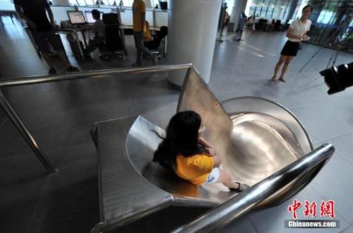 BBC:除了加薪 企业该如何提升员工职场幸福感