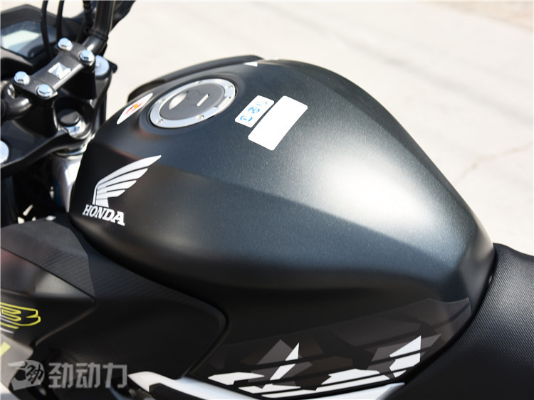早就盯上你 新款本田CB650F车型解析