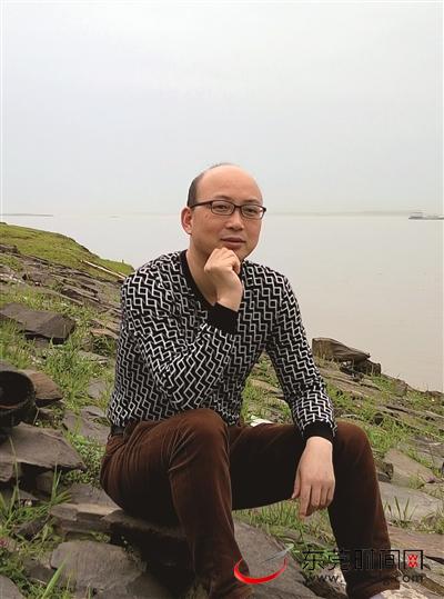 看看东莞荷花文学奖年度作品好在哪里|作协|荷