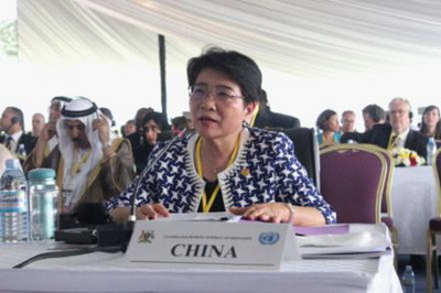 政府非洲事务特别代表许镜湖出席乌干达难民问