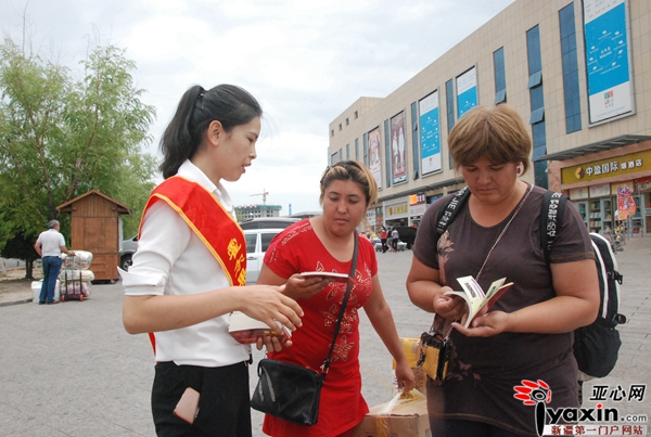 伊犁州禁毒宣传口岸行走出国门|伊犁州|国门