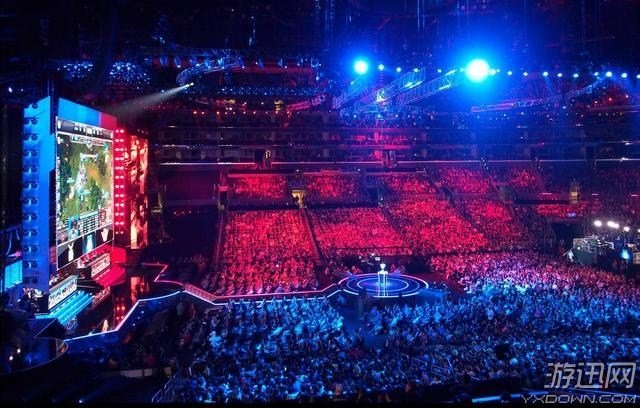 学生想打职业成绩堪忧 老师求助KPL选手,结局