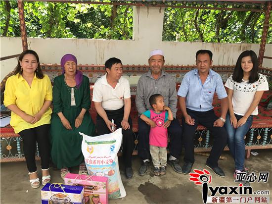 新疆轮台县审计局驻阿克萨来乡牧业村工作队慰