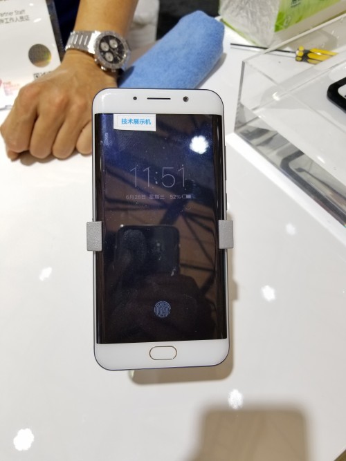 全面屏手机标配 MWCS高通发布超声波屏内指