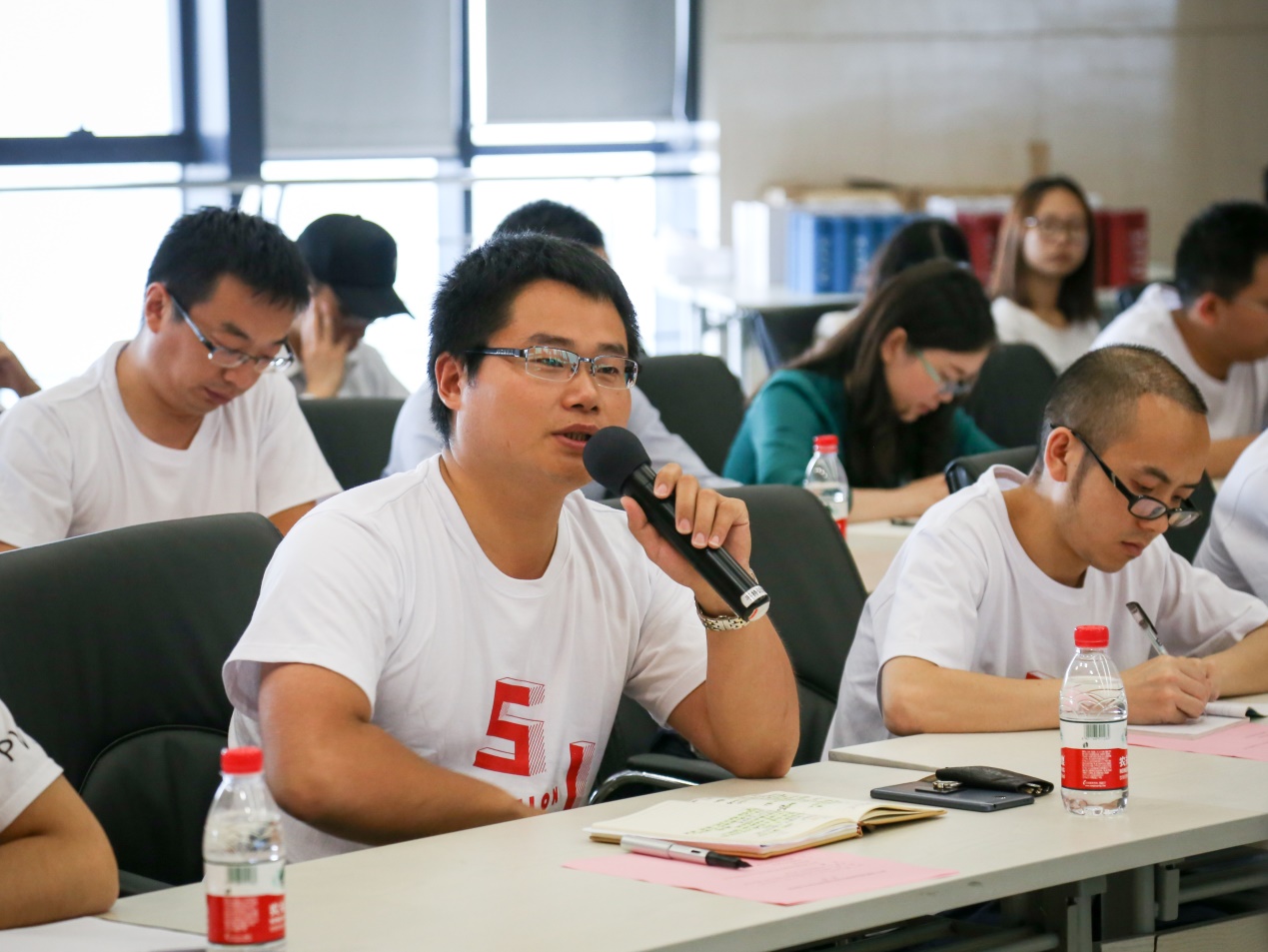 上海交通大学举办2017届赴基层和重点单位就