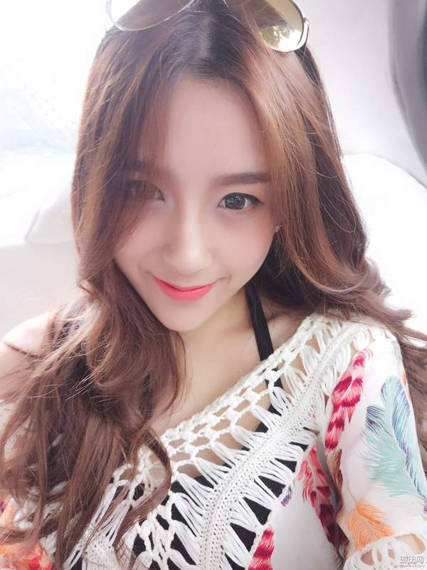 美女解说Rita遇尴尬提问:你能用拼音读自己的名