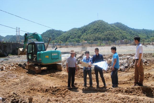 湖北省通山县审计局关注中小河道综合整治工程