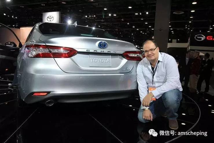 “想商务?您买别家去!”全新凯美瑞说