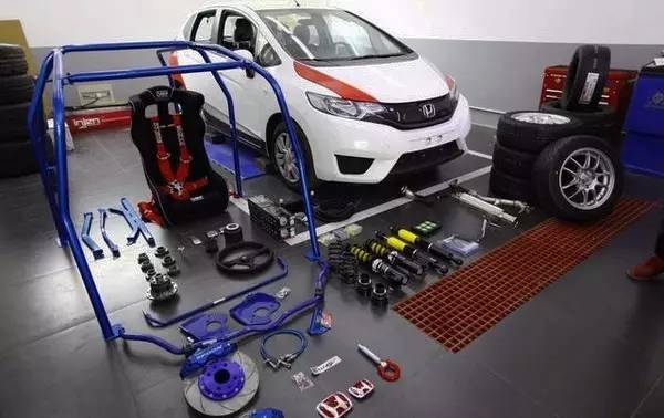 奥拓、POLO、高尔夫都是买菜车,飞度凭啥就是