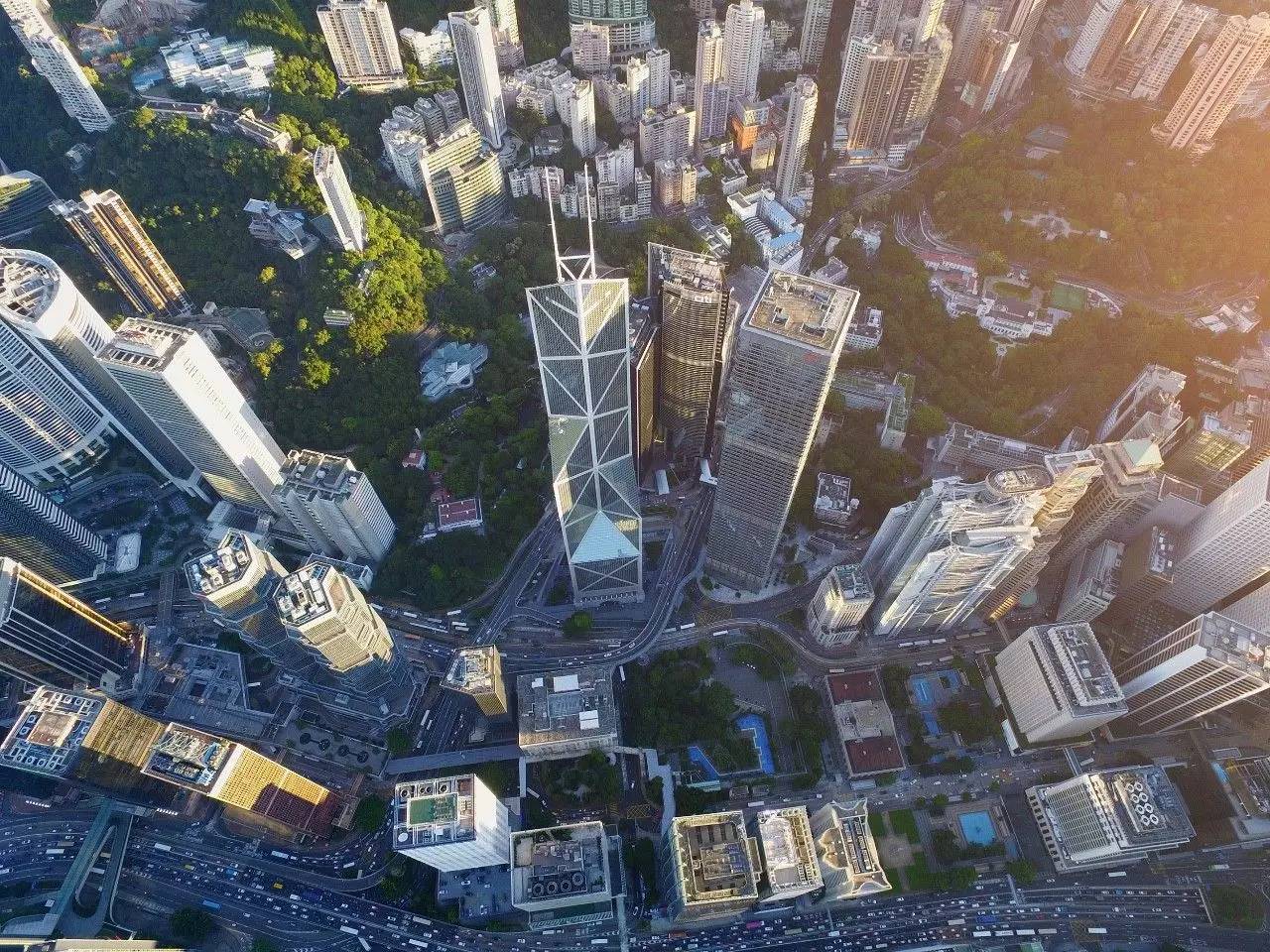 香港新任特首引用《同舟之情》 传递何种精神