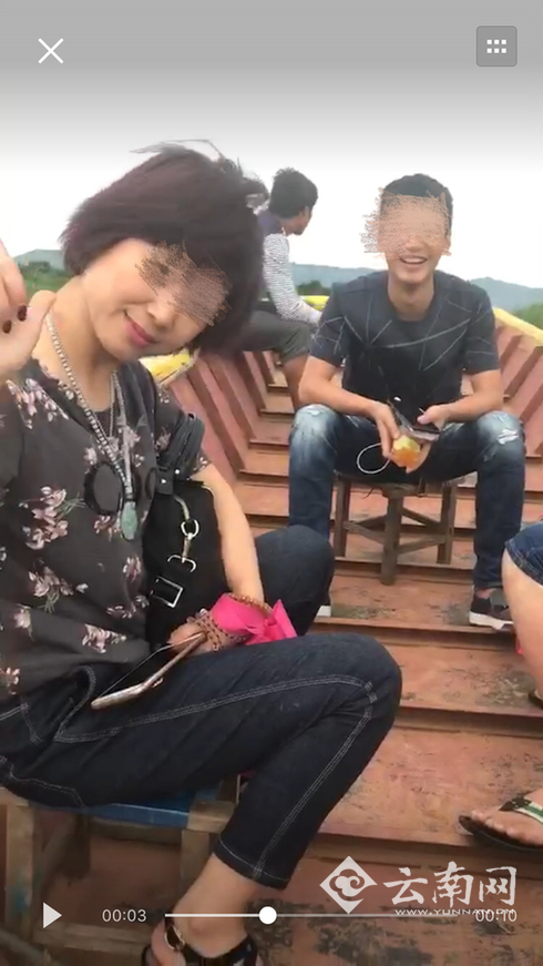 视频中的女子与费女士相似度高