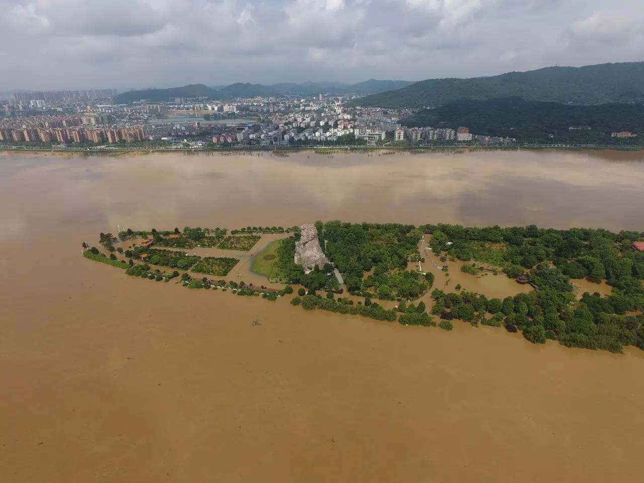 告急!南方多地水灾,看得让人揪心|水灾|湘江|广
