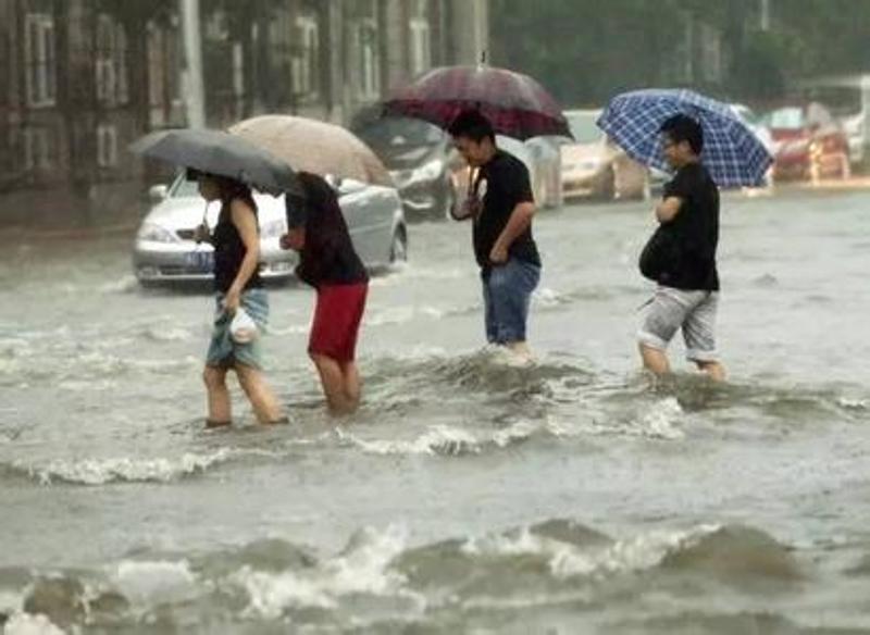 黄色预警!广东这些地方有大暴雨,还有雷暴大风